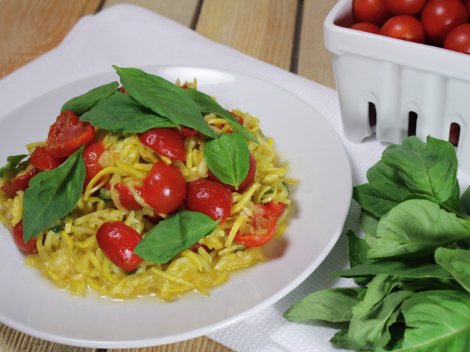 ミニトマトとバジルのパスタ　ローフード